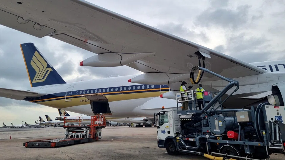 The oil major was selected in February as the fuel supplier for the pilot programme launched by the Civil Aviation Authority of Singapore, Singapore Airlines and Temasek. 