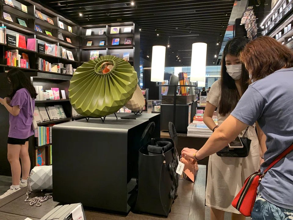 Many visitors were amazed by the number of merchandise that displayed in Tsutaya Books.
