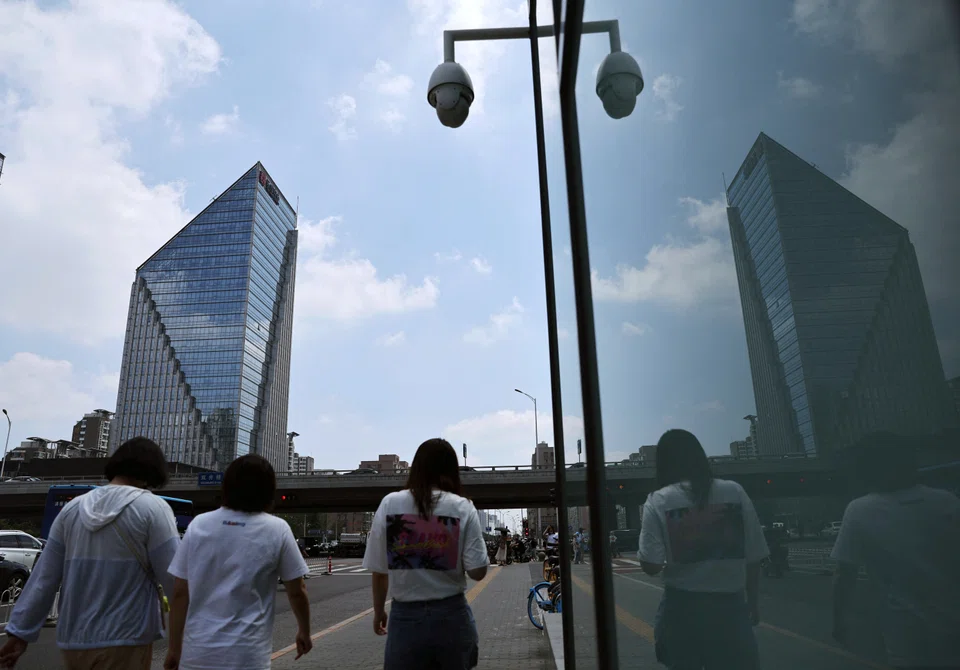 Fiscal revenue totalled 13.9 trillion yuan from January-July, while fiscal expenditure grew 3.3 per cent to 15.2 trillion yuan, according to the China's finance ministry. 