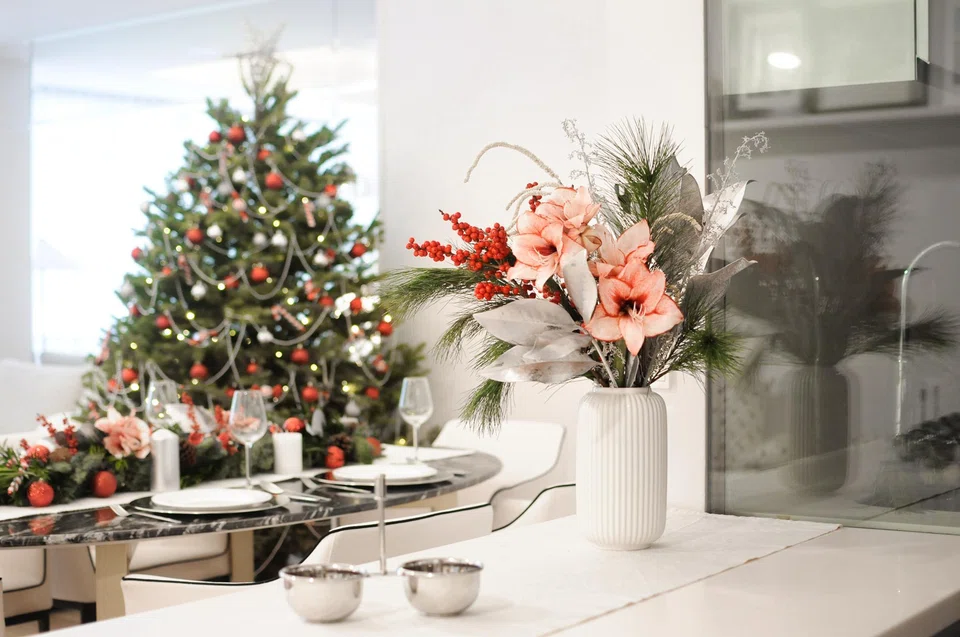 Pick up some Christmas blooms from Wonderland Botanicals for the home. 