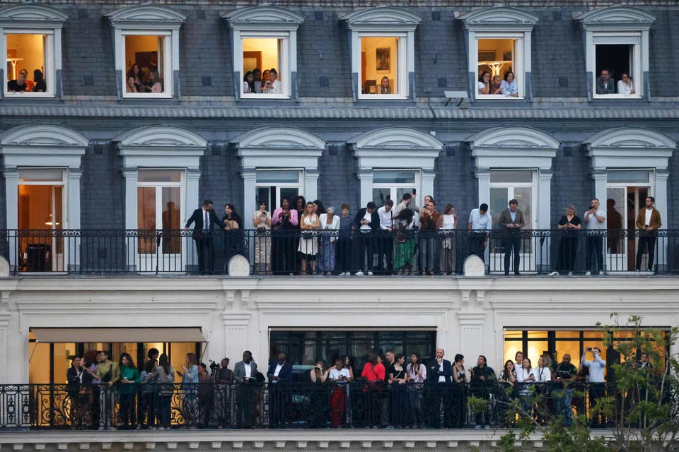 Snoop and scroll the Cheval Blanc hotel’s accommodations page deeply enough and you might come across a few details that confirm it exists, including mentions of the villa’s private spa and two infinity pools, but prospective guests get nary a clue about securing it for a night.