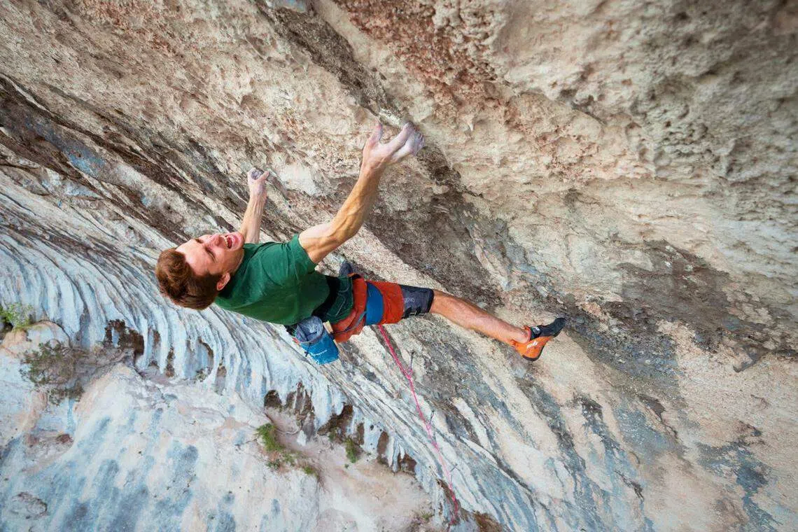 DNA follows French climber Sebastien “Seb” Bouin as he takes on his biggest challenge yet: an overhanging cave in his own backyard, Verdon Gorge.
