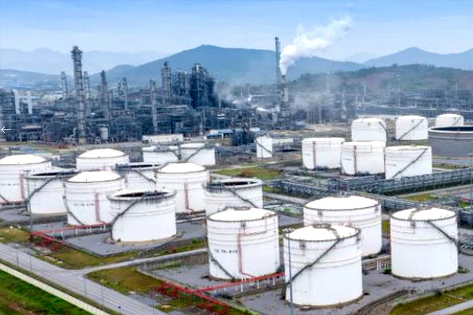Nghi Son Refinery and Petrochemical suffered a leak at its residual fluid catalytic cracking (RFCC), which had been shut down since late Dec 2022.