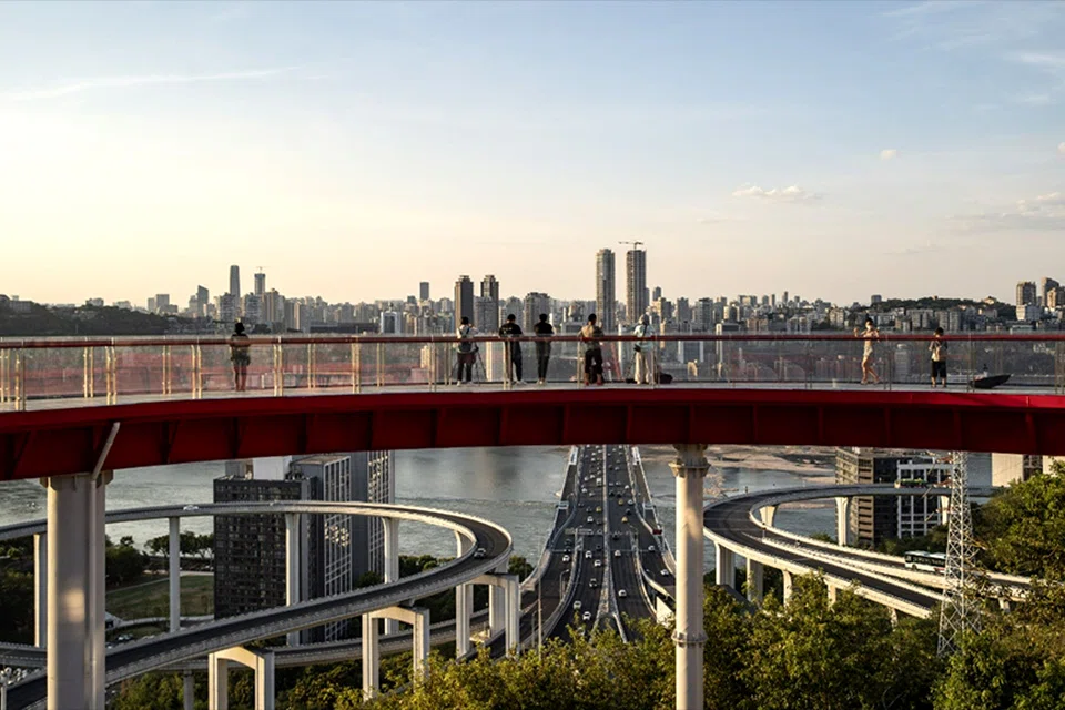 New China Fund, based in the southwestern metropolis of Chongqing, had seen a rapid expansion before the recent setback.