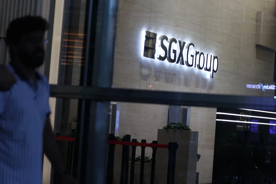 On the Singapore Exchange, gainers outnumber losers 72 to 39.