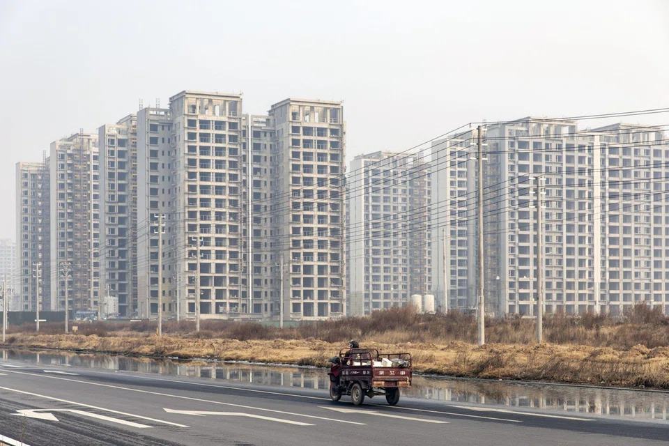 China’s prolonged housing downturn has weakened the economy and hurt developers that are struggling to repay debts and complete projects. 