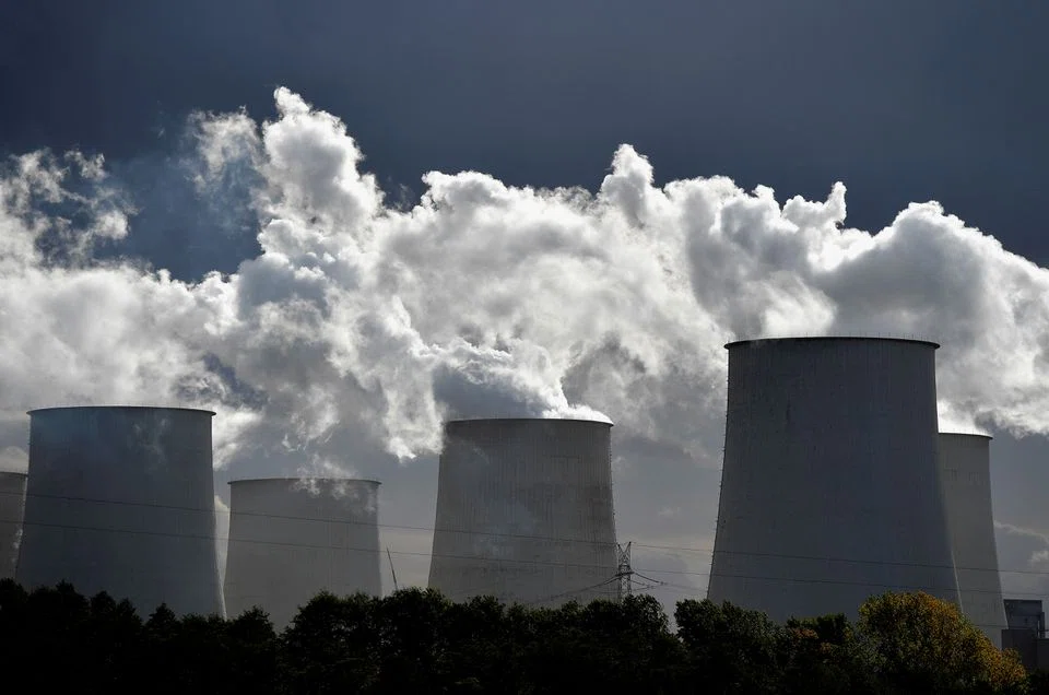 The planned phase-out will take place despite Germany’s July decision to reactivate coal-fired power plants and to extend the lifespans of those already operating.