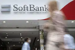 The world’s largest technology fund holds large stakes in hundreds of unlisted technology startups. But low tech valuations have been draining SoftBank’s ability to turn public listings of its portfolio companies into liquidity to fuel further big bets.  