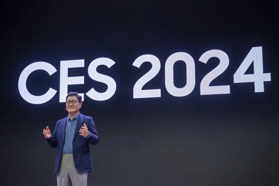 Han Jong-hee, CEO and head of Samsung’s device experience division, says more than a decade of investments in AI “are coming to life”.  