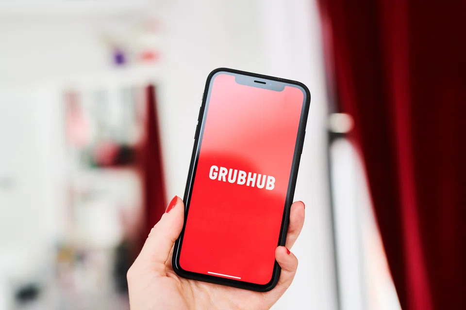 Just Eat Takeaway.com's US unit Grubhub is attracting preliminary interest from private equity firms including Apollo Global Management. 