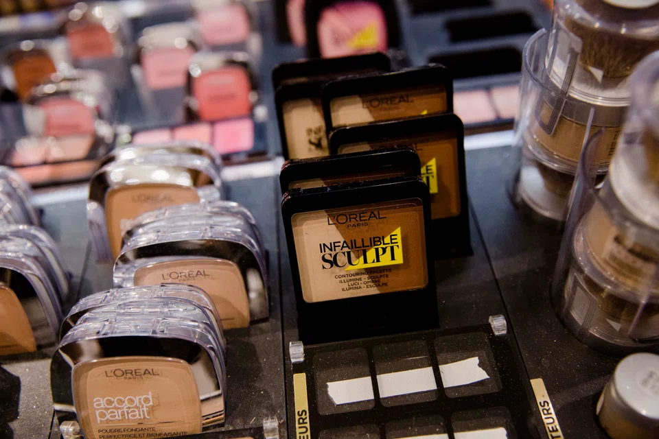 L’Oreal is showing resilience despite soaring inflation and a worsening global economic outlook. 