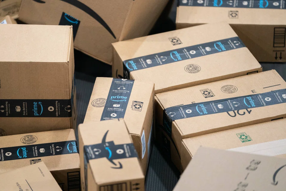 Sales could grow as little as 2 per cent in the final three months of this year, Amazon said, crimped by a strong US dollar that makes products more expensive in other countries. 