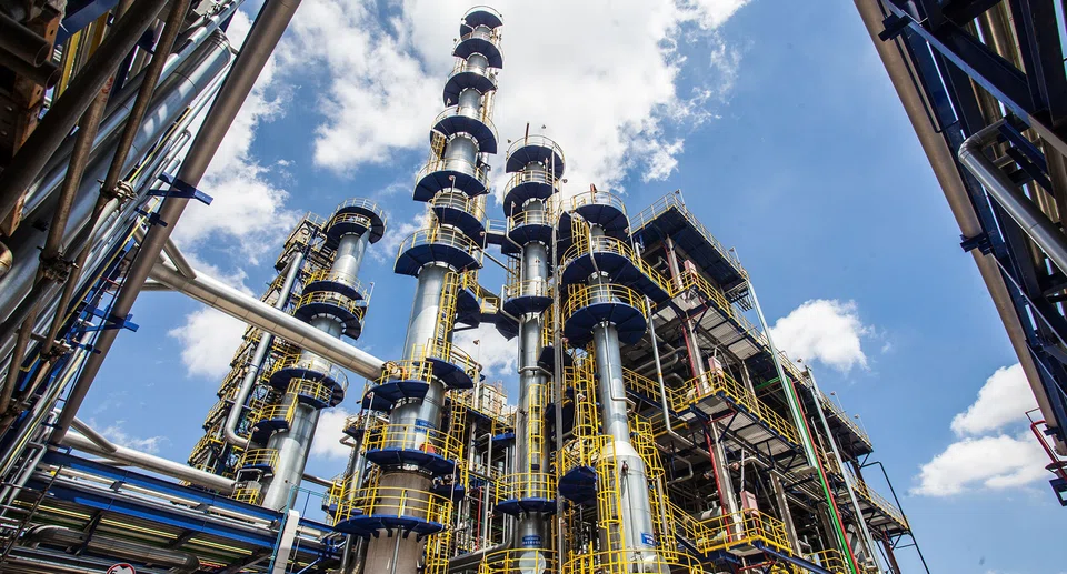 Towngas is looking to pour more money into up-and-coming companies within the new-energy sector, a push spearheaded by chairman Peter Lee.