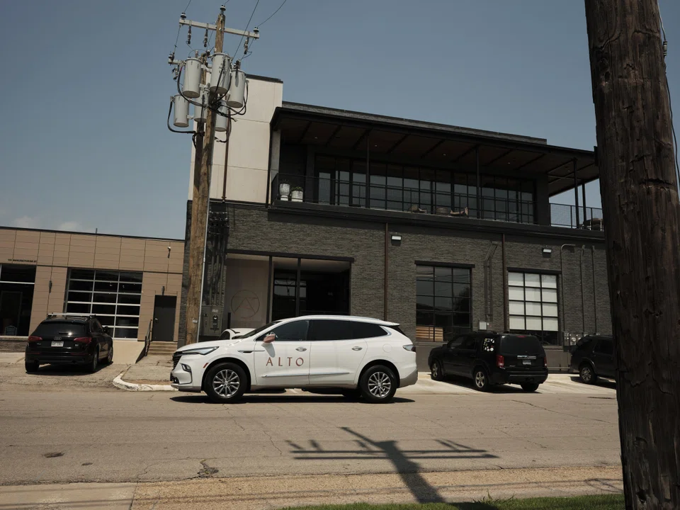 Alto headquarters in Dallas. Alto is trying to fill a more expensive niche, especially as politicians and labour groups argue that the contractor model exploits drivers. 