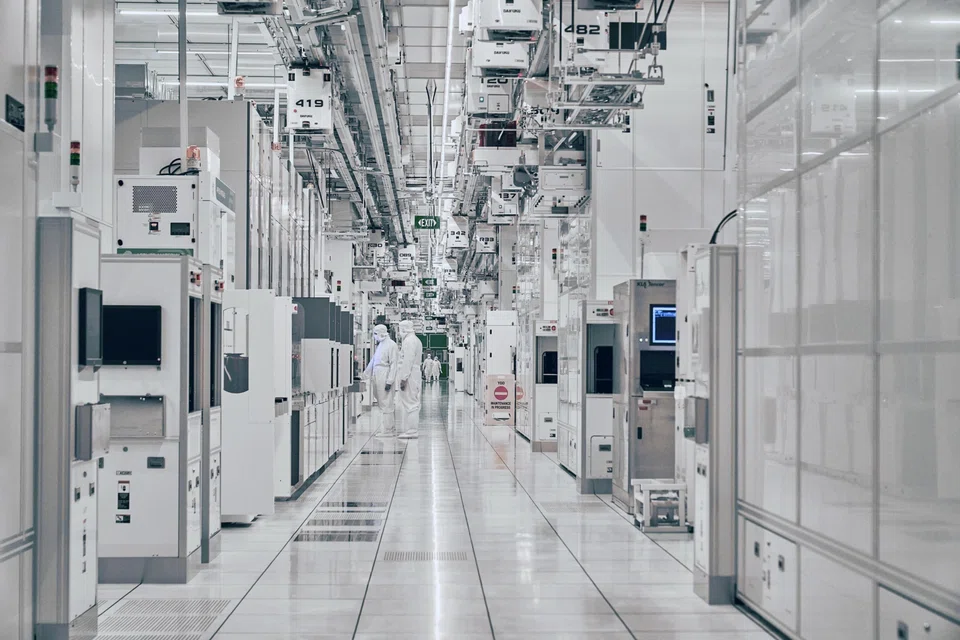 With its new 23,000 sqm facility, 
GlobalFoundries said it will produce an additional 450,000 300mm wafers per year and create 1,000 jobs.