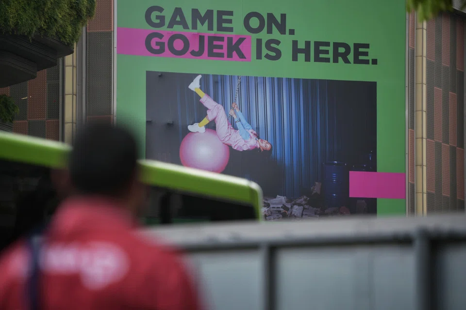 According to Gojek, its service fee will not be reverted to 20 per cent, after consultations with drivers, along with levers such as high fuel prices and rising operating costs in the market.