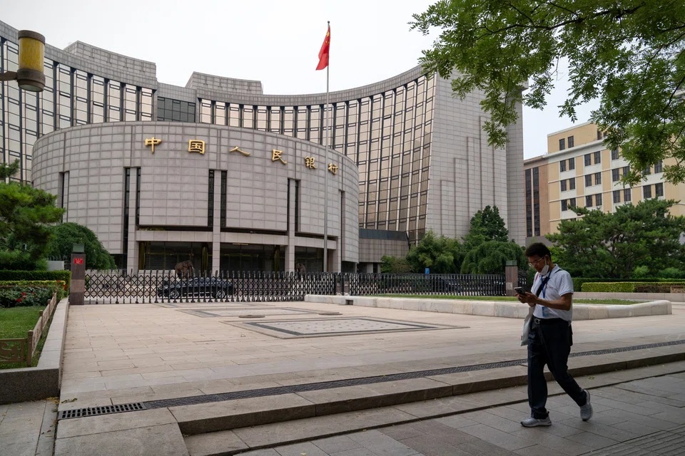 The PBOC pledged to improve efficiency of existing loans and unclog channels through which funds go into non-financial sectors.