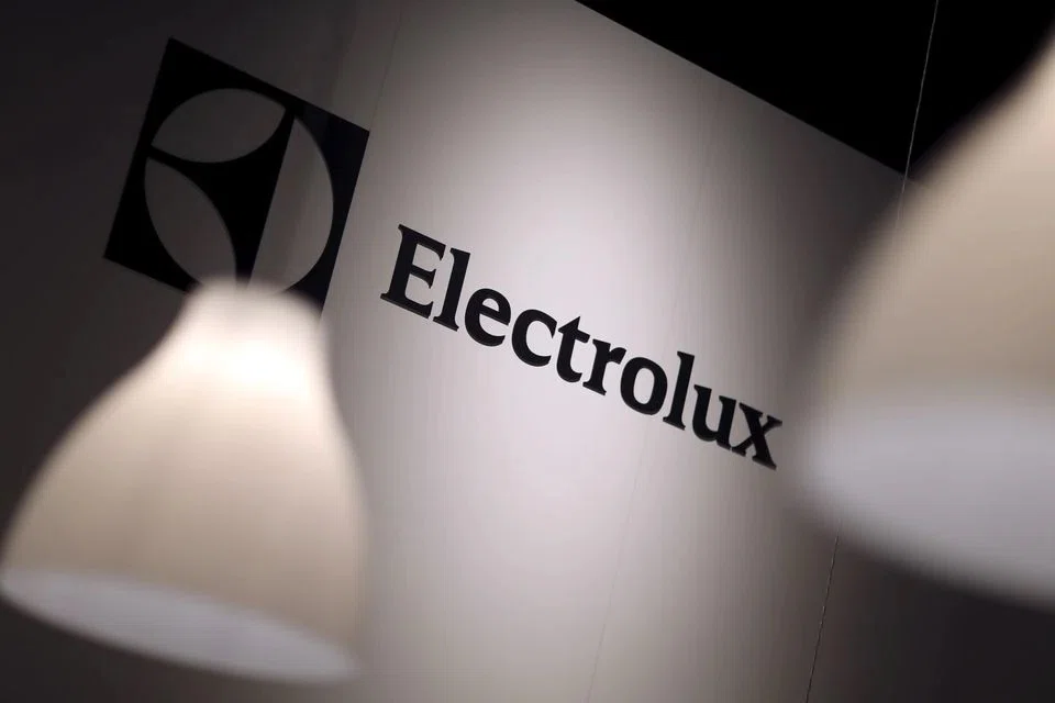 Electrolux is scheduled to publish its full fourth-quarter earnings report on Feb 2.