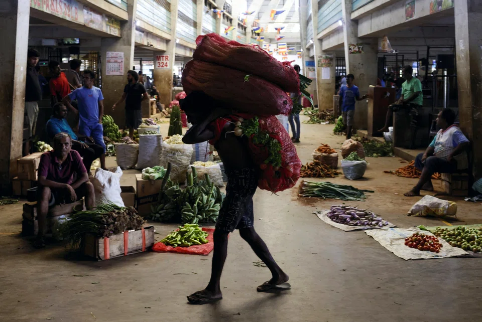 Food prices contract to negative 2.5 per cent in July from 2.5 per cent in June, the Department of Census and Statistics says.