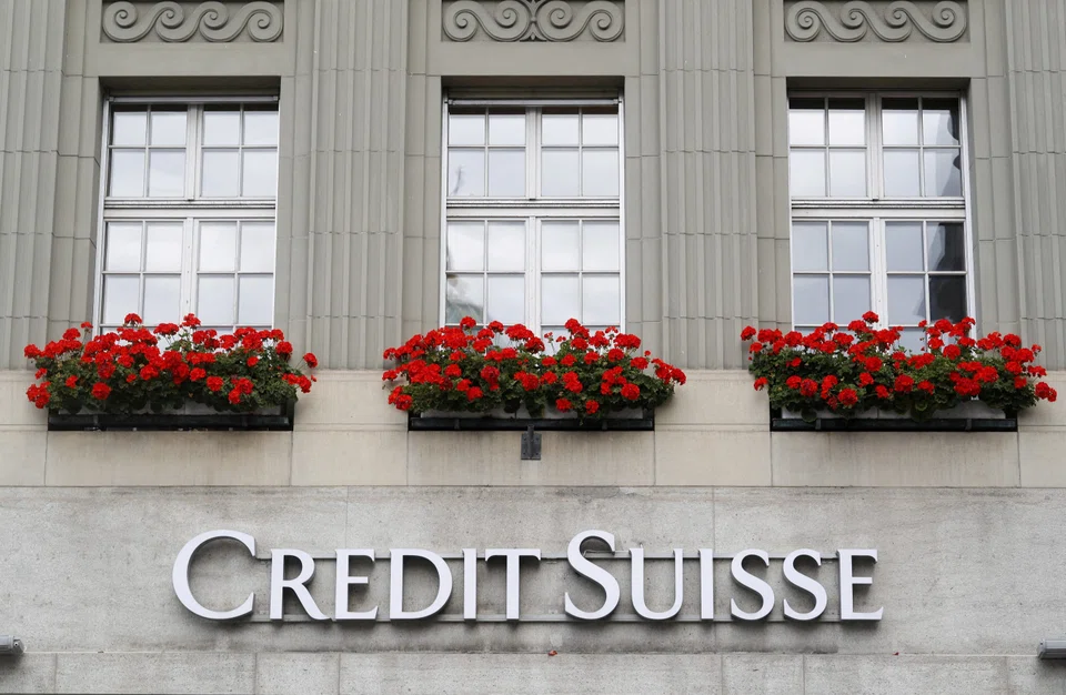 Credit Suisse’s biggest round of job cuts in China comes at an awkward time for the firm. 