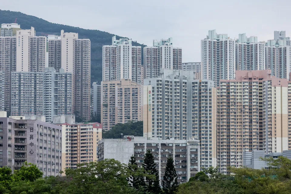 Hong Kong records 73,906 mortgages for existing residential and commercial units last year, the fewest since 2001.