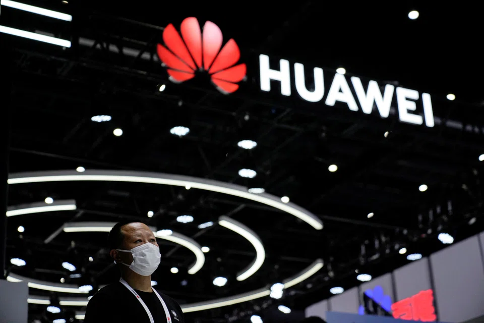 China’s Huawei Technologies and ZTE would not be able to sell new equipment in the United States without equipment authorisations.