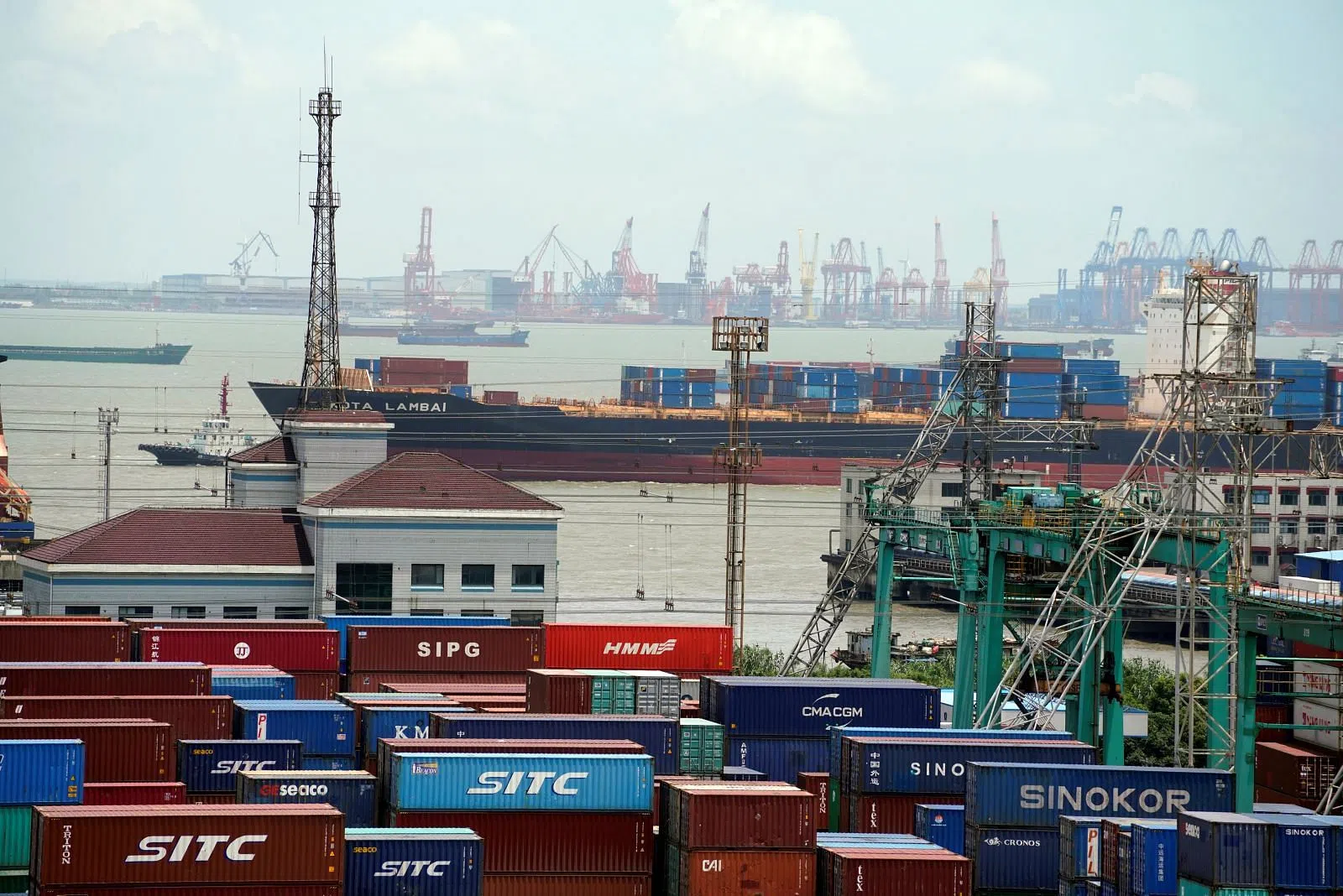 China allows first-ever US rice imports ahead of trade talks - The ...