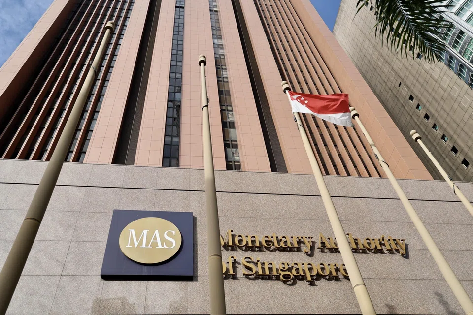 The Monetary Authority of Singapore received S$909.7 million in applications for the latest Singapore Savings Bonds.