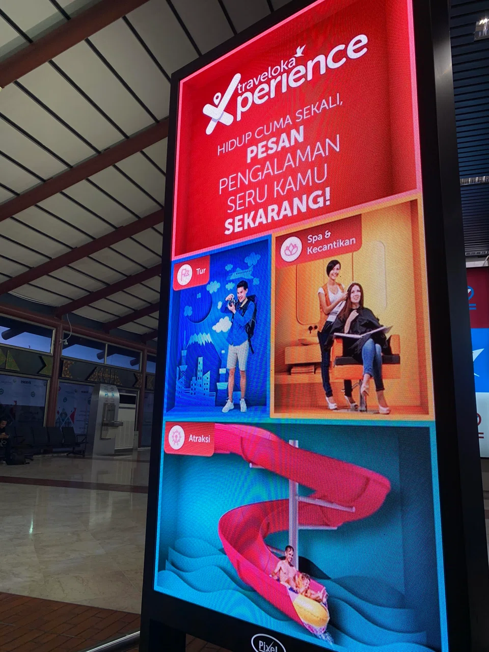 Traveloka had been valued at US$3 billion, according to CB Insights, but Bloomberg News reported in 2020 that it was seeking funds at a lower valuation.