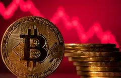 Bitcoin has long traded in tandem with tech stocks, but that cord may be fraying just as smart-contract tokens increasingly take up its crypto super-growth mantle.