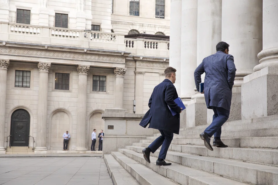 After 8 years of dealing with the rules, British banks have found ways to align pay with that of other regions.