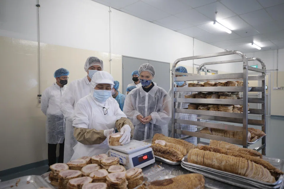 F&B manufacturers are turning to smart solutions to improve inventory management, reduce labour constraints, and meet new industry standards.