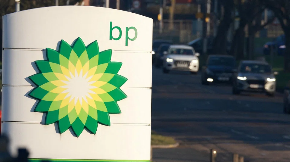 BP will maintain the pace of its buybacks, and has pledged to repurchase US$1.5 billion of shares before reporting fourth-quarter results.