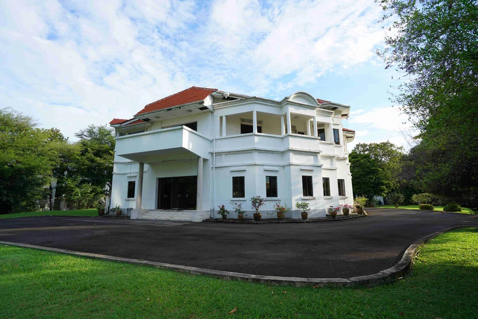 5 Oxley Rise is one of the last remaining freehold residential landed sites within the prime Orchard Road district. 