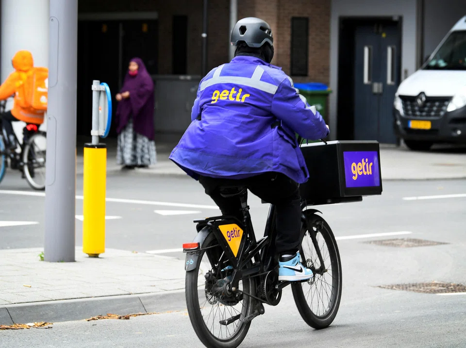 Investors piled money into food and grocery delivery companies during the pandemic when consumers were stuck at home. 