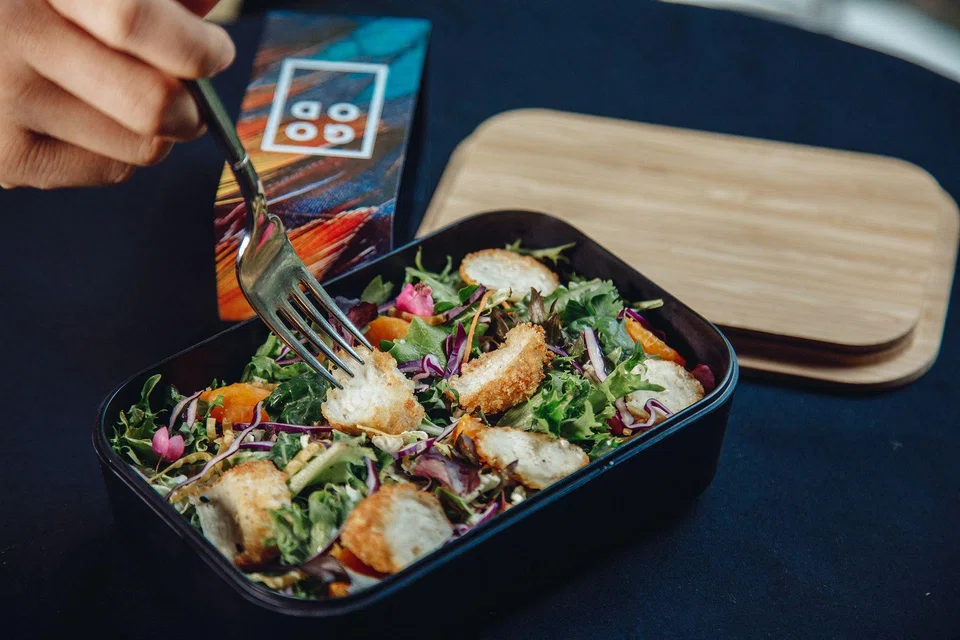 It might be too early to invest in cultured meat with no good way to tell winners from losers, says PGIM chief operating officer Taimur Hyat.