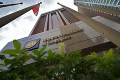 As a result of its losses in FY2021/22, MAS made no contribution to Singapore’s Consolidated Fund for the fiscal year. 