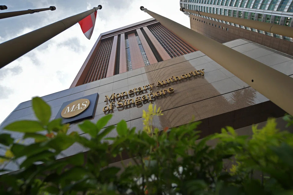 As a result of its losses in FY2021/22, MAS made no contribution to Singapore’s Consolidated Fund for the fiscal year. 