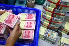 China's foreign exchange reserves – the world’s largest – rise by US$6.5 billion to US$3.226 trillion last month.