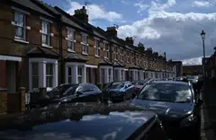 Banks and building societies approves 54,662 mortgages in June, the most since October 2022, Bank of England data shows on Monday.