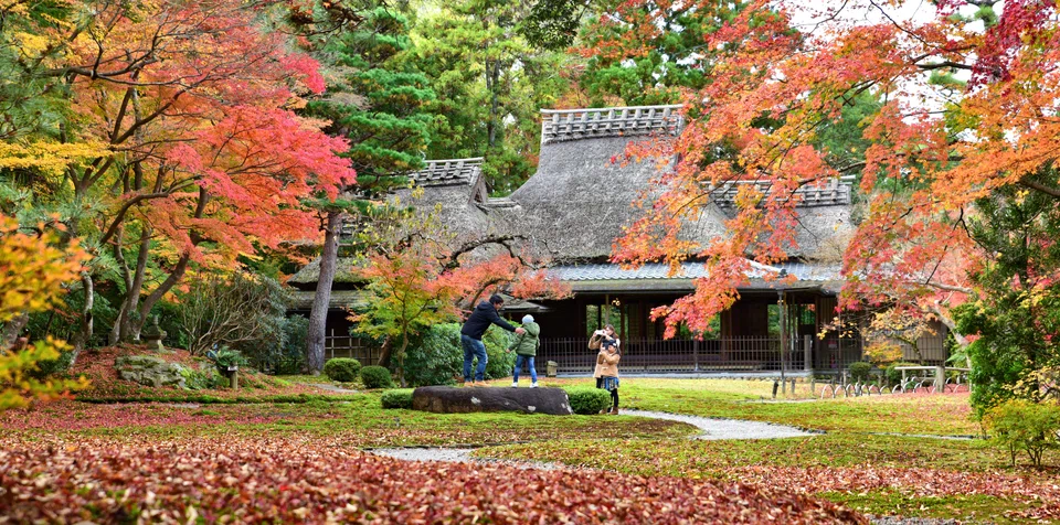 Japan is set to allow in some package-tour tourists from overseas starting Jun 10.