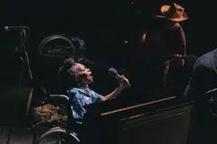 Linda Sharrock, an avant-garde jazz musician who became aphasic after a 2009 stroke, has returned to the stage and inspired new generations.