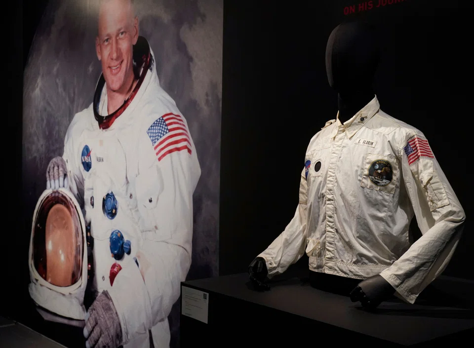 The custom-fitted jacket Aldrin wore during the Apollo 11 mission to the moon in 1969 sold for US$2.7 million after fierce bidding lasting 9 minutes. 