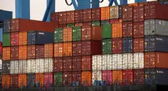 The outlook for the coming twelve months remains gloomy, according to a DIHK survey of 21,000 German companies.