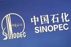 Biojet fuel cuts the emission of carbon dioxide by more than half over the whole life cycle, Sinopec said.