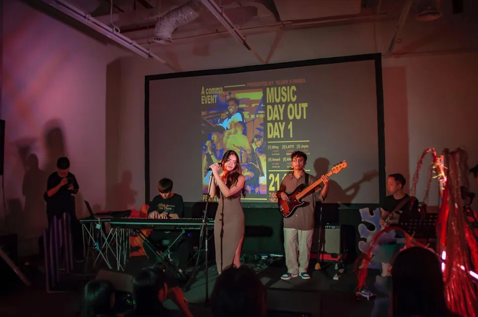 Parka gave its artiste Nicole Ann Chan (centre) the opportunity to perform her music at a local music festival in December 2022, alongside musicians Dominic Yuan on keyboard, Shaun Goh on bass, and Jonathan Ang on guitar.