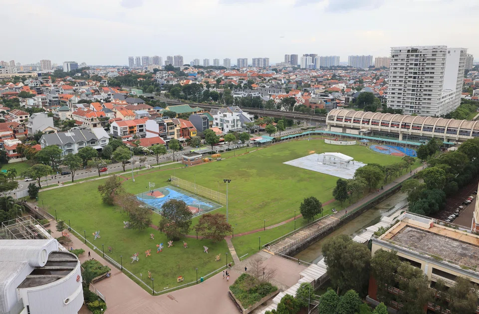 If the site near the Kembangan MRT station is used to construct HDB flats, it could yield more than 400 units, says an analyst.