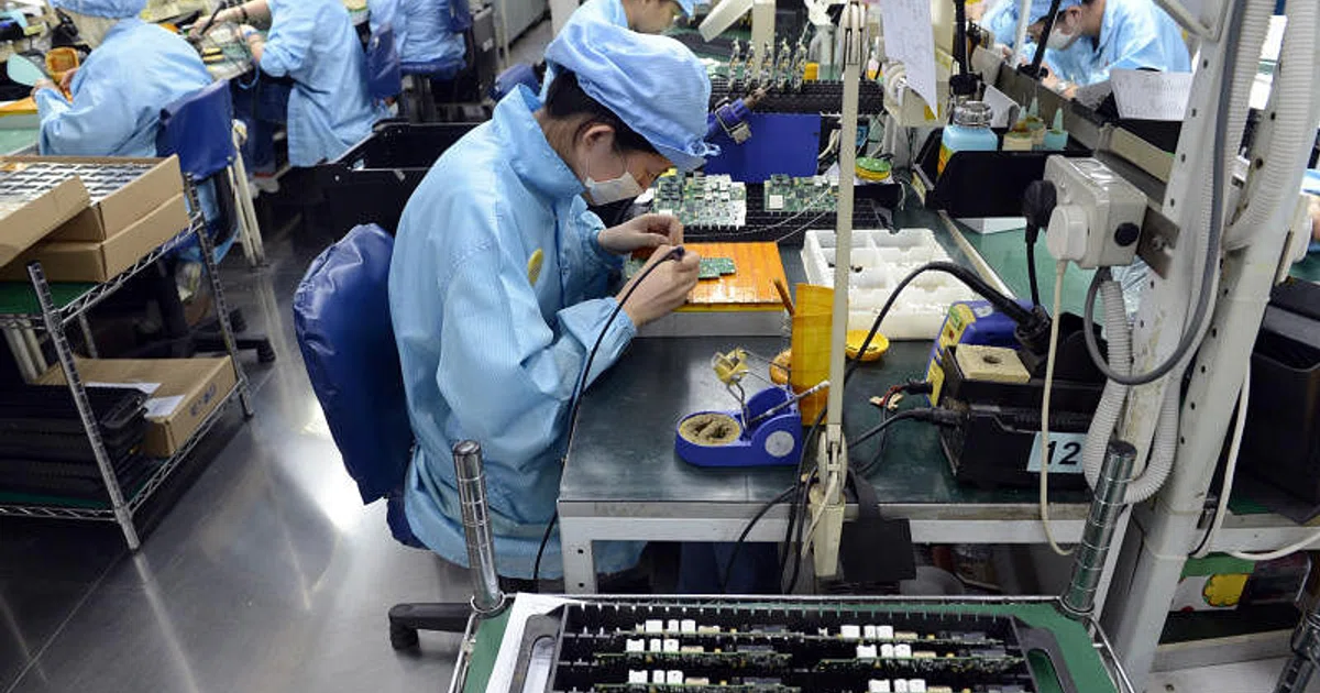Singapore's April factory output up 9.1%; sees expansion across all ...