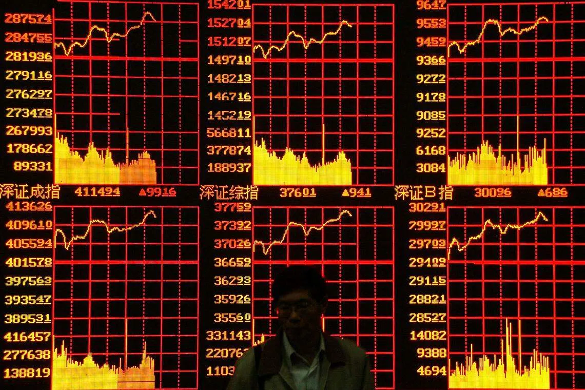 The last time the average active US stock fund beat the S&P 500 stock index for a full calendar year was in 2009. 