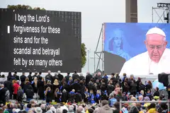A choir looks up at Pope Francis’ speech asking for for forgiveness for clerical child abuse at Knock shrine in Mayo, Ireland. August 26, 2018. Michal Gutowski, an investigator, said that late Polish pope John Paul II, then known as Karol Wojtyla, knew of cases of paedophile priests within the church while still a cardinal in Krakow.